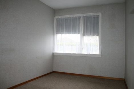 Photo of property in 12 Solway Avenue, Ilam, Christchurch, 8041