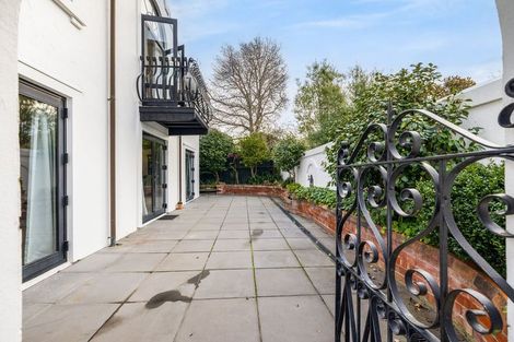 Photo of property in 125 Stapletons Road, Richmond, Christchurch, 8013