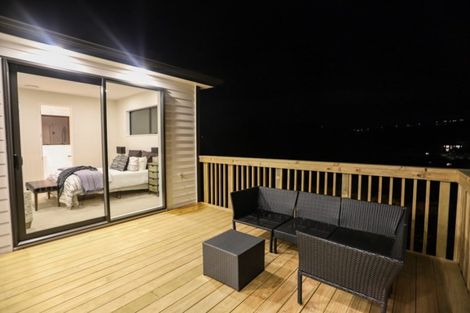 Photo of property in 32 Bine Crescent, Orewa, 0931