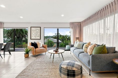 Photo of property in 194 Beach Road, Campbells Bay, Auckland, 0630