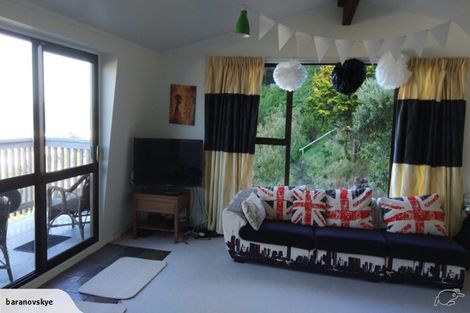 Photo of property in 8 Korokoro Road, Korokoro, Lower Hutt, 5012