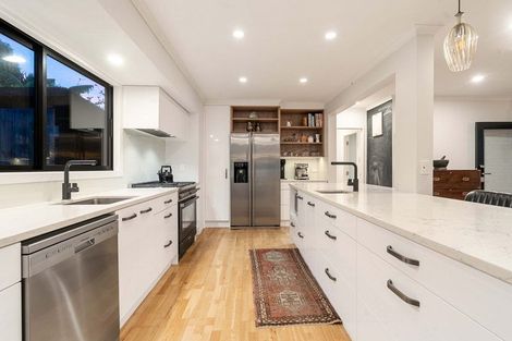 Photo of property in 112 Dickson Road, Papamoa Beach, Papamoa, 3118