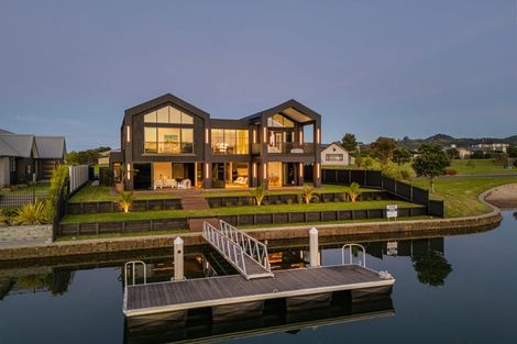 Photo of property in 91 Leeward Drive, Whitianga, 3510