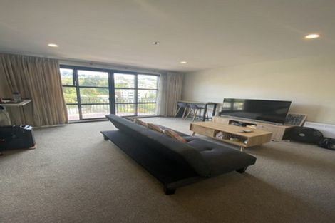 Photo of property in Atrium Towers, 7h/154 The Terrace, Wellington Central, Wellington, 6011