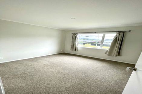 Photo of property in 1359 High Street, Taita, Lower Hutt, 5011