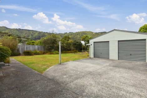 Photo of property in 126 Kowhai Street, Naenae, Lower Hutt, 5011