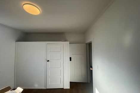 Photo of property in 22 Grande Vue Road, Hillpark, Auckland, 2102