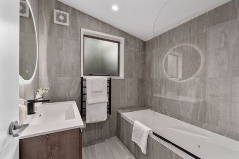 Photo of property in 29a Aramoana Avenue, Devonport, Auckland, 0624