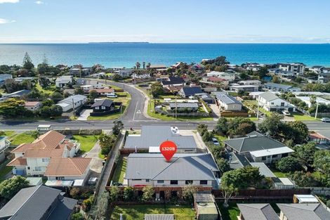 Photo of property in 1320b Papamoa Beach Road, Papamoa Beach, Papamoa, 3118