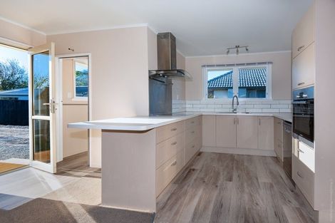 Photo of property in 87 Carisbrooke Street, Aranui, Christchurch, 8061