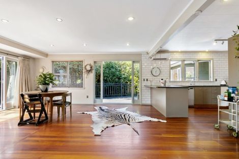 Photo of property in 48 Shepherd Road, Waipahihi, Taupo, 3330