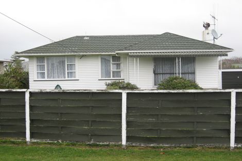 Photo of property in 622 Queen Street East, Levin, 5510