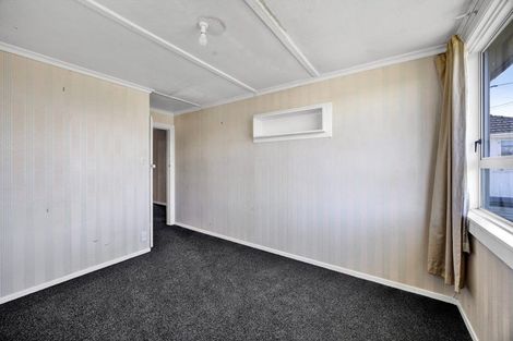Photo of property in 6 Buchanan Place, Hawera, 4610