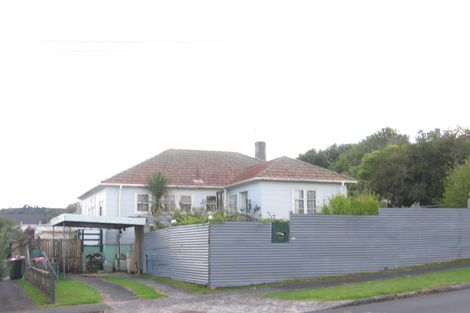 Photo of property in 17 Beagle Avenue, Mount Albert, Auckland, 1025
