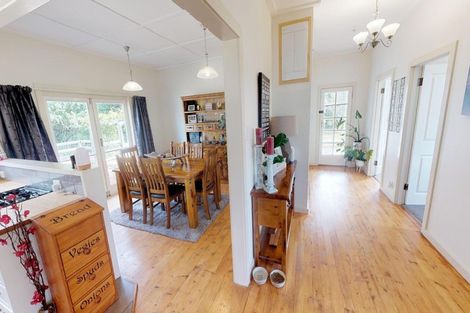 Photo of property in 2079 Kimbolton Road, Kiwitea, Feilding, 4777