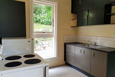 Photo of property in 24 Khyber Road, Seatoun, Wellington, 6022