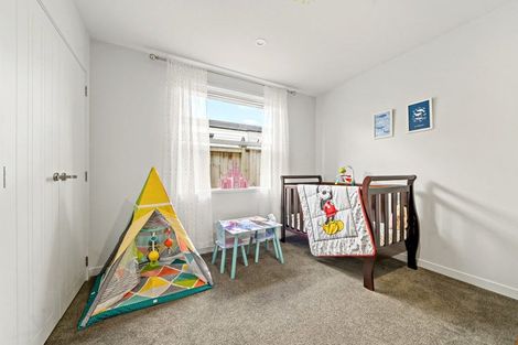 Photo of property in 10 Tomairangi Crescent, Pukekohe, 2120