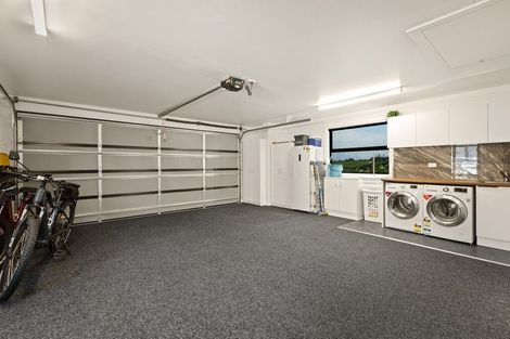 Photo of property in 30 Lakeside Terrace, Omokoroa, 3114