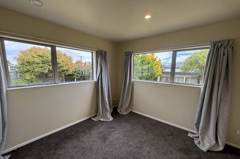 Photo of property in 1/2 Wildwood Avenue, Wainoni, Christchurch, 8061