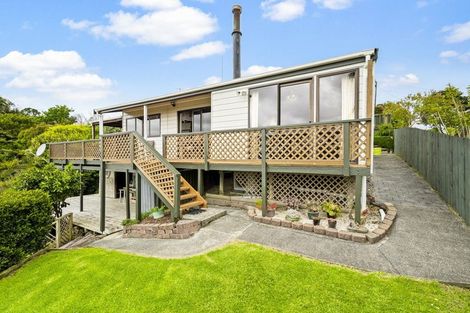 Photo of property in 222 Whangaparaoa Road, Red Beach, 0932