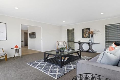 Photo of property in 156 Oteki Park Drive, Welcome Bay, Tauranga, 3112