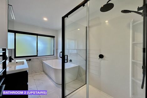 Photo of property in 2/4 Alvaston Drive, Halswell, Christchurch, 8025