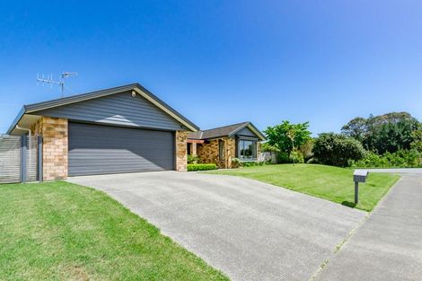 Photo of property in 2 Soldiers Way, Paraparaumu, 5032