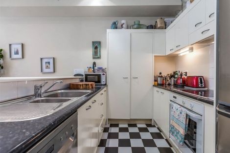 Photo of property in Dakota Buildings, 3g/5 Cheshire Street, Parnell, Auckland, 1052