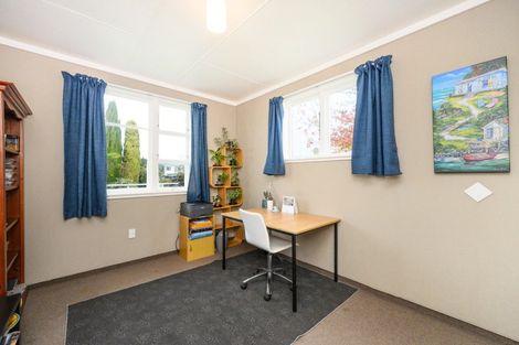 Photo of property in 10 Fairview Avenue, Feilding, 4702