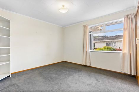 Photo of property in 7a Sequoia Place, Maoribank, Upper Hutt, 5018