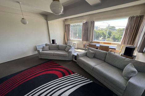 Photo of property in 2/2 Brooklyn Terrace, Brooklyn, Wellington, 6021