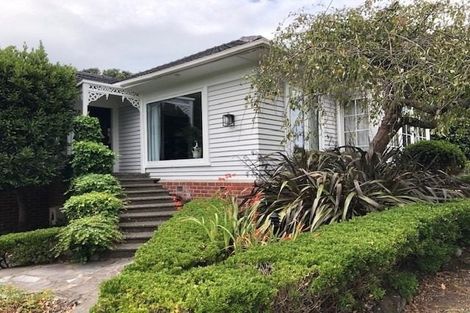 Photo of property in 44 Parkhill Road, Mellons Bay, Auckland, 2014