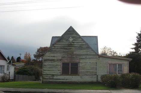 Photo of property in 4 Northumberland Street, Tapanui, 9522