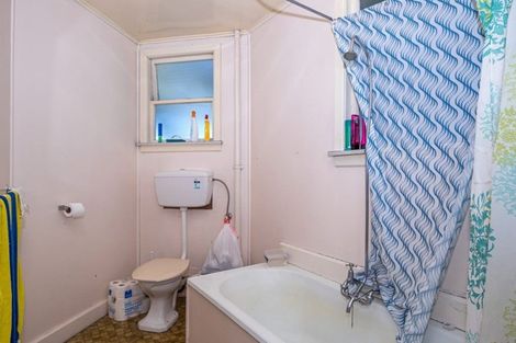 Photo of property in 1-4/8 Albert Street, Seaview, Timaru, 7910