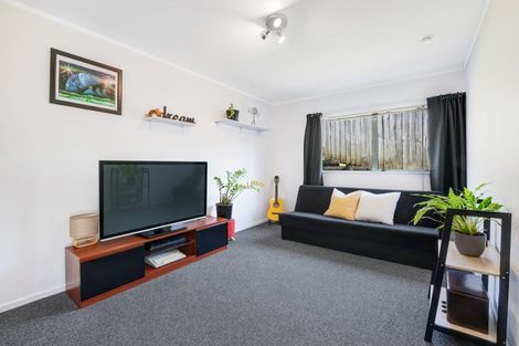 Photo of property in 53 Ferry Road, Arkles Bay, Whangaparaoa, 0932