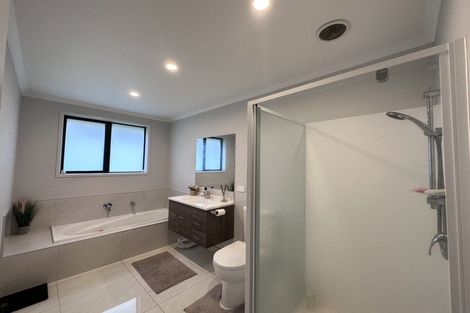 Photo of property in 14 Gibboney Place, Pokeno, 2402