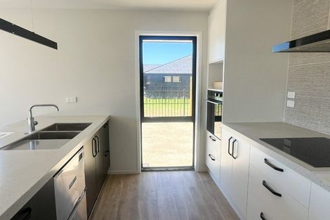 Photo of property in 21 Storr Close, Halswell, Christchurch, 8025