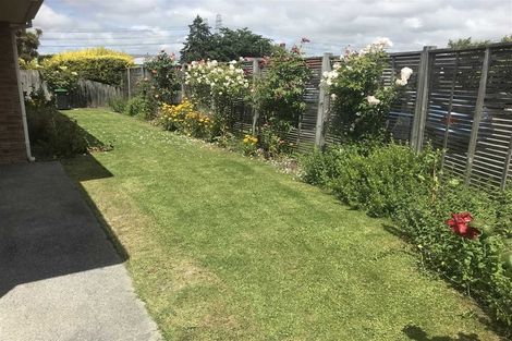 Photo of property in 55 Lyndon Street, Riccarton, Christchurch, 8041
