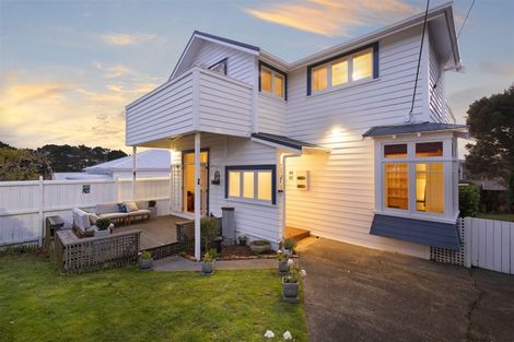 Photo of property in 1/49 Rawene Road, Birkenhead, Auckland, 0626