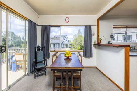 Photo of property in 26 Cyclarama Crescent, Massey, Auckland, 0614