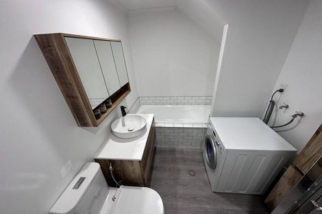 Photo of property in 8d Charlenne Close, Ranui, Auckland, 0612