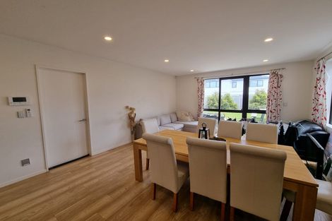 Photo of property in 19 Hakinakina Drive, Flat Bush, Auckland, 2019