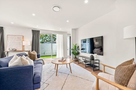 Photo of property in 30 Nile Street, Waterloo, Lower Hutt, 5011