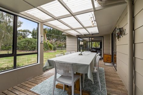 Photo of property in 21 Raumai Road, Bulls, 4894