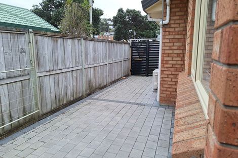 Photo of property in Miramar Villas, 6 Brussels Street, Miramar, Wellington, 6022