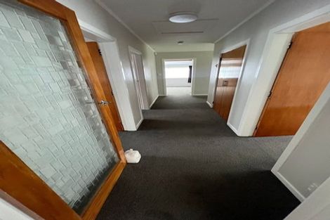 Photo of property in 15 Moselle Street, Island Bay, Wellington, 6023