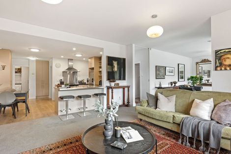 Photo of property in 66 Kahu Road, Fendalton, Christchurch, 8041