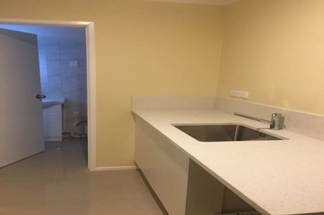 Photo of property in 1/162 Bucklands Beach Road, Bucklands Beach, Auckland, 2012