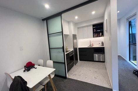 Photo of property in 34 Sylvan Avenue, Northcote, Auckland, 0627