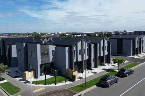 Photo of property in 12 Valiant Street, Mangere, Auckland, 2022